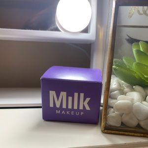 💜milk makeup melatonin lipmask